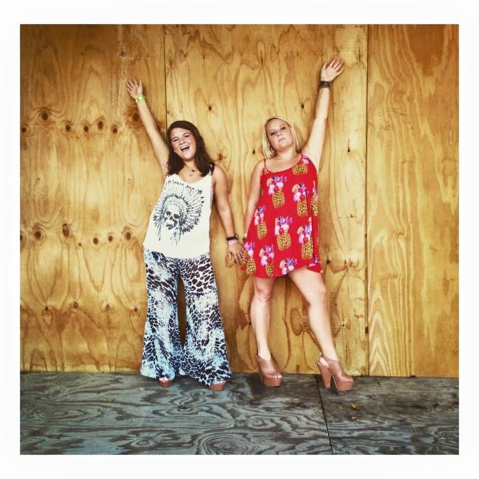 EmilyMann22's tweet photo. Happy Birthday @AlexisCBeatrice. Miss seeing you everyday! Come to Athens soon so we can celebrate! Love youuuu!!! https://t.co/no1Kmx0ewM