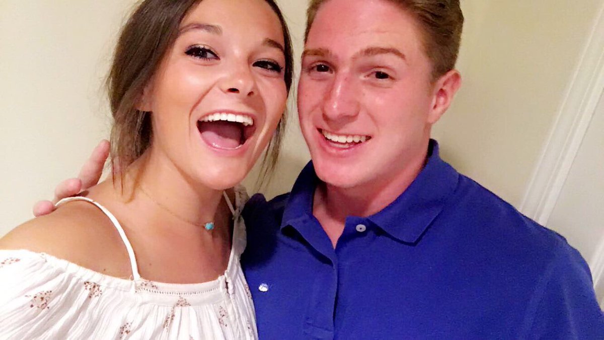 littlehettwer's tweet photo. happy birthday to my literal favorite person ever!!! Miss u lots best friend don't celebrate too much w/o me ❤️ https://t.co/cNcxsq9L66