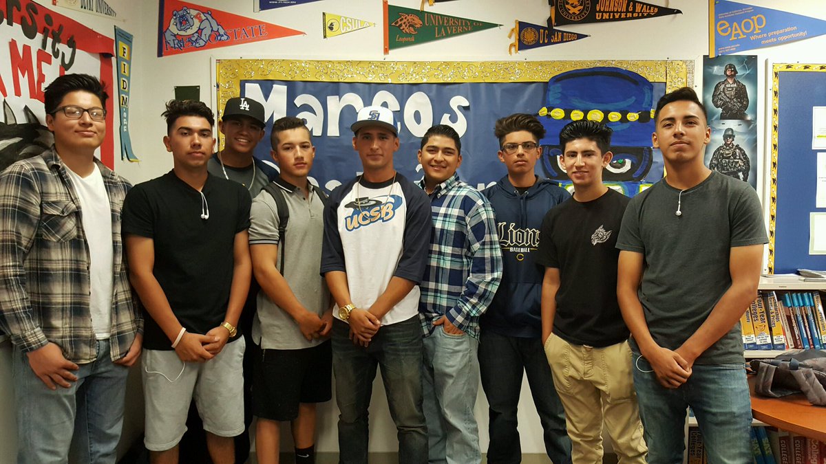 marcoscastanon_'s tweet photo. Officially a gaucho! Can't wait https://t.co/4jo3wCKvez