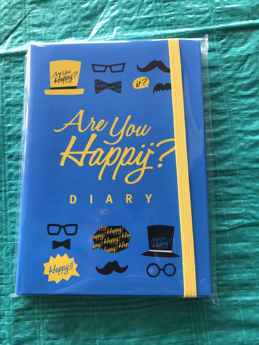 ゆ 嵐are You Happy グッズ スケジュール帳 10円 ミニうちわ 400円 シールセット 400円 会場限定バッジセット 600円 Arashicg