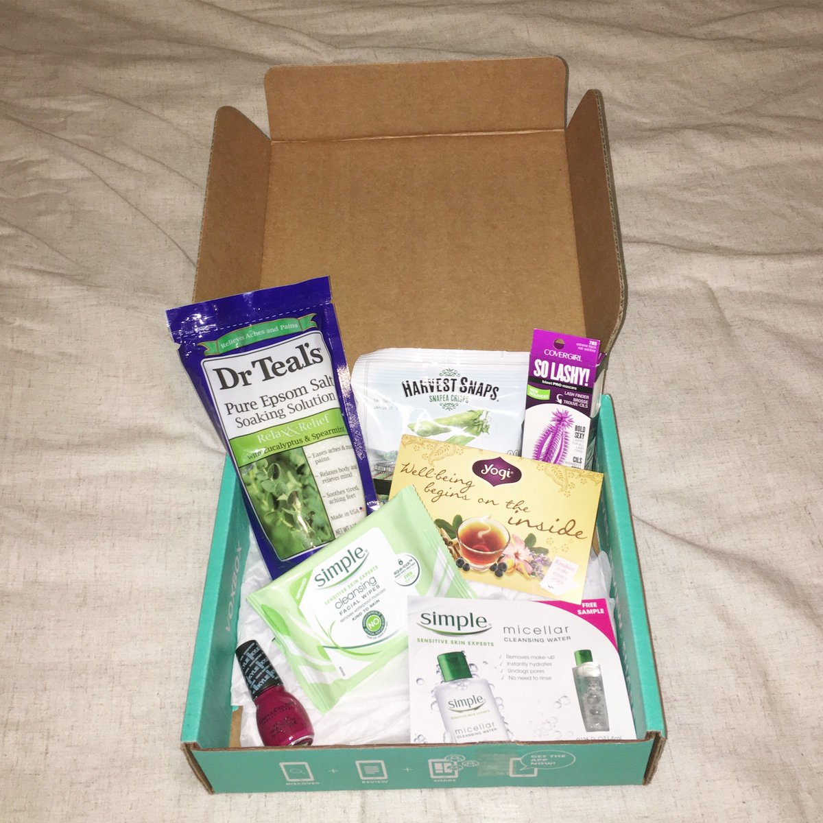 gorgeous_jes's tweet photo. Thank you @influenster for the #FlawlessVoxBox with all these goodies! #contest https://t.co/VngzoALdIC