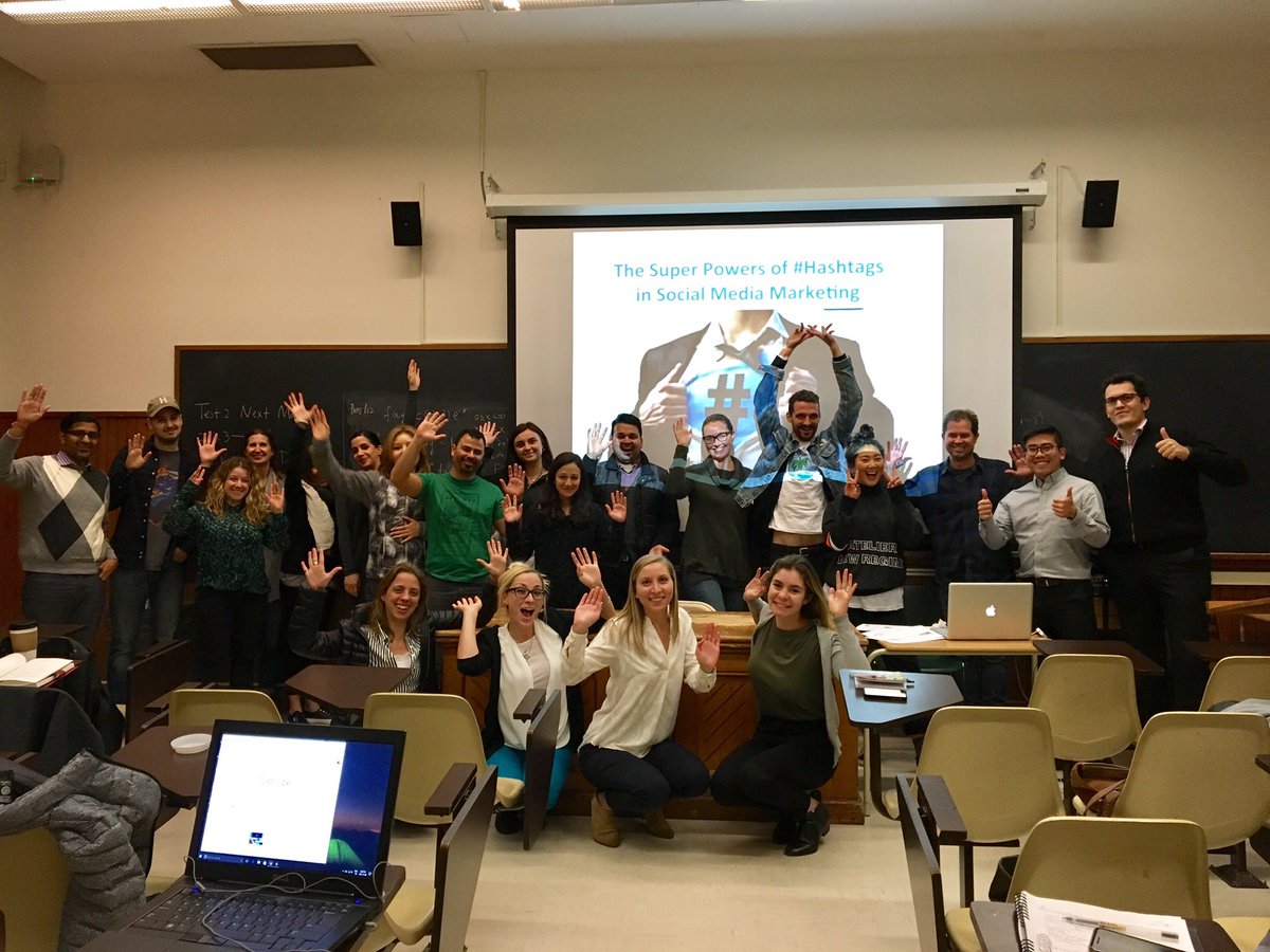B2Branding's tweet image. @UofTLearnMore #UofT #eBusiness #Strategy class SCS2810-33 learning about #Socialmedia #marketing power of #hashtags