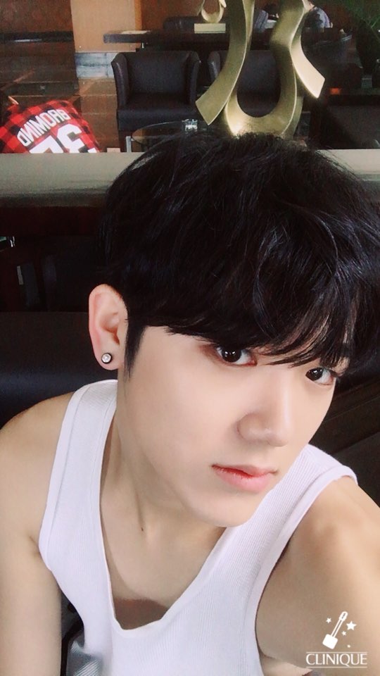BIG_GHofficial's tweet photo. [#벤지]
곧 있으면 K컬쳐엘리트가 방송됩니다!!
여러분 많이 봐주세요~XD
▶ https://t.co/GdcyGi9qtk
#비아이지 #아리랑TV #K컬쳐엘리트 #날씨엄청추워요 #옷따뜻하게입으셔야되요 https://t.co/ZB5jQQoMTf