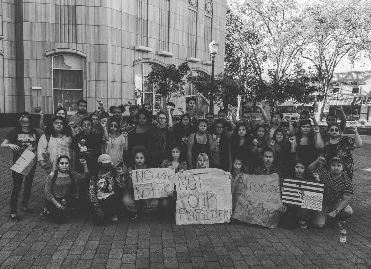 alehthekid's tweet photo. I stand with my people! #fdt #csueb #eastbay #fucktrump #elections #studentsagainsttrump https://t.co/jCRlzAp5sW