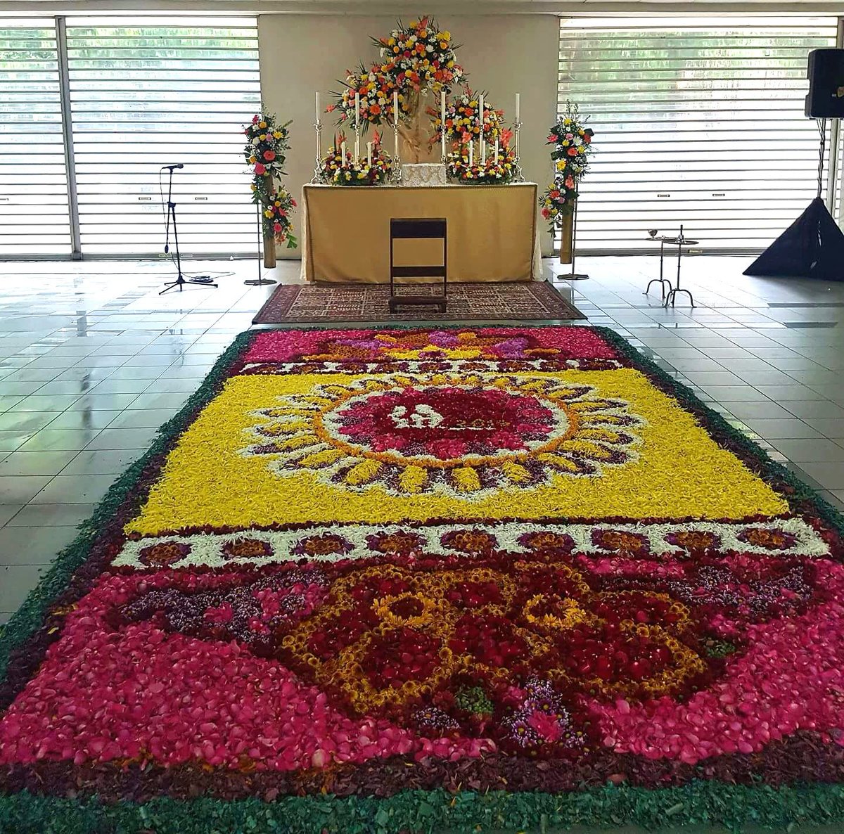 mariepuyat's tweet photo. We are ready to welcome Him! Head to Stella Orientis Oratory now :) #UAPEP2016 https://t.co/UYtd07ua7J