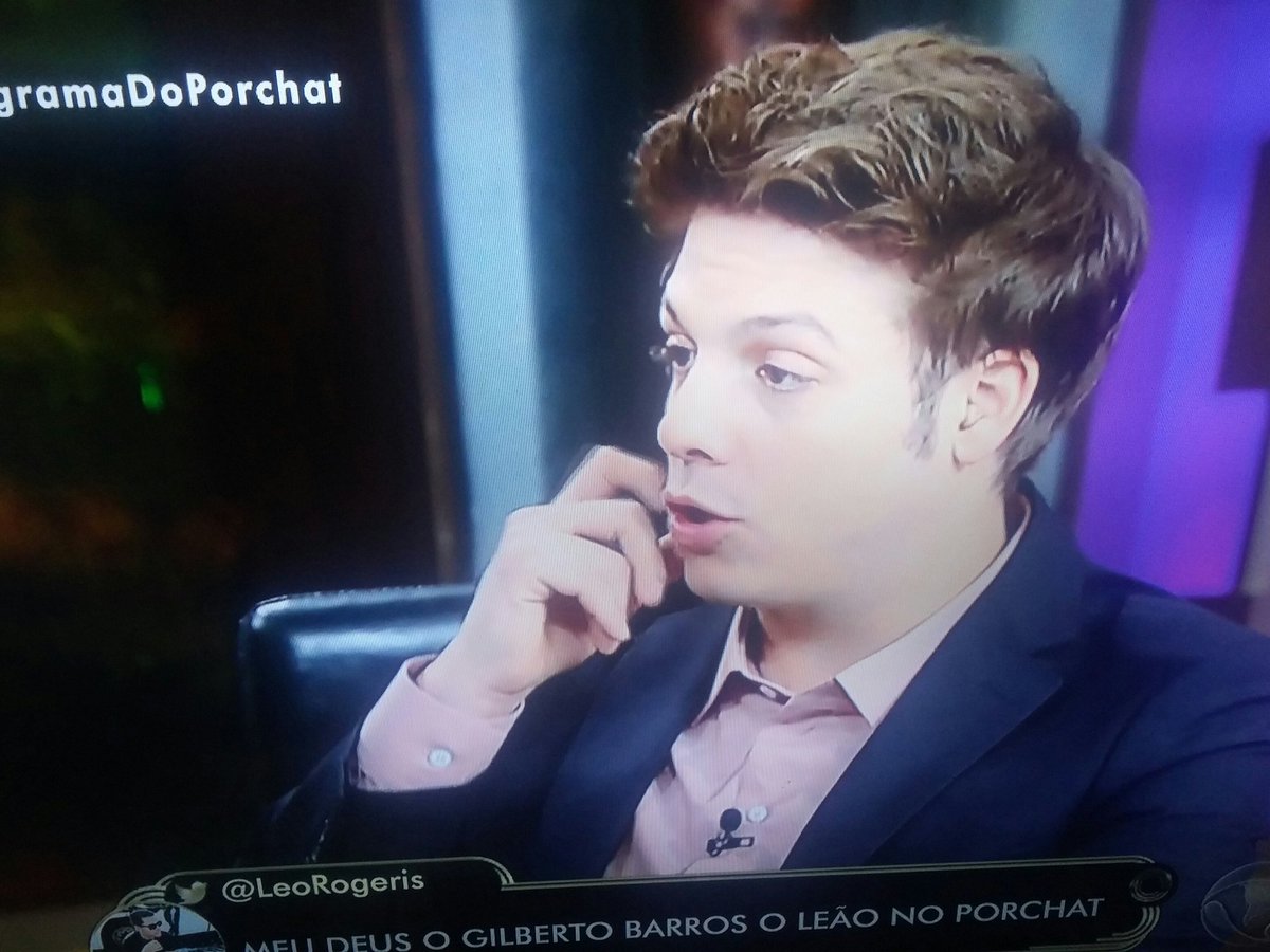 JulyaGomes5's tweet photo. @FabioPorchat Amo vc ❤ kkkk #ProgramaDoPorchat https://t.co/QFRmFNlV1h