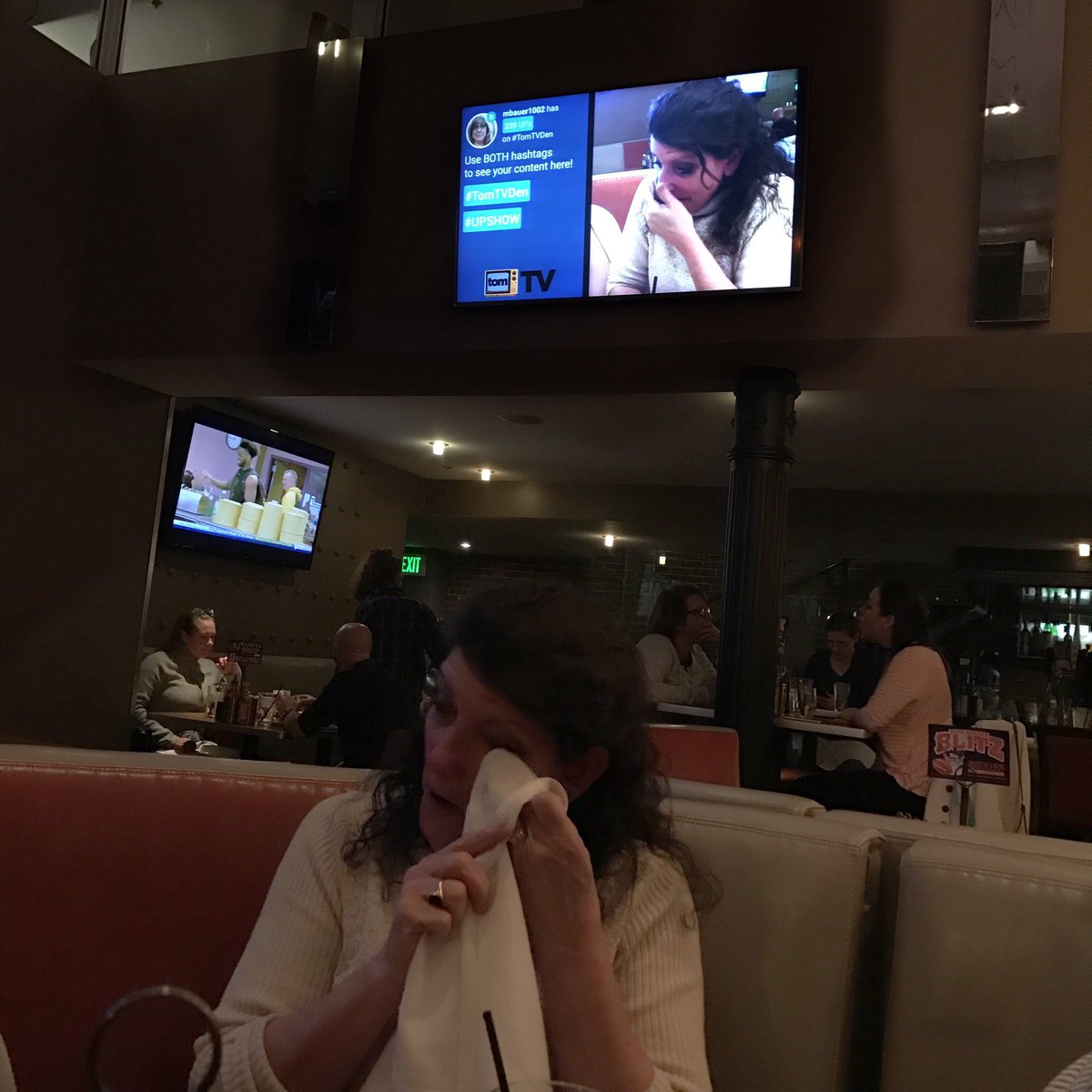 mbauerbw's tweet photo. Beth: The habaneroes. Waiter: You can't return them 😳 #habanero #pepper #SIGUCCS16 #denver https://t.co/iVx4Es3DbK