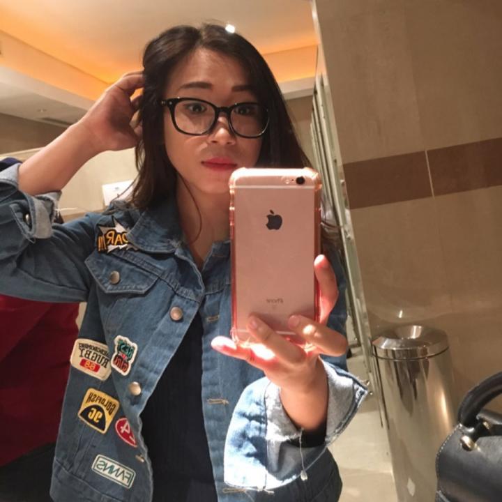 MOMOII_II's tweet photo. Come hangout with me on #BIGOLIVE. https://t.co/mK7qx8nuN3 https://t.co/YCsKEqNOKw