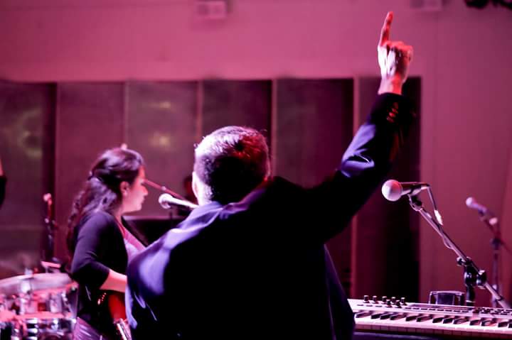 You, the Night and the Music.... Foto: <a href="/GMZart86/">Jorge Luis Gómez Cabezas</a> <a href="/nosvemosamanes/">NOSVEMOSENSAMANES</a> <a href="/musicaGYE/">musicaGYE</a> <a href="/joselcalderon71/">ApasionadosporelJazz</a> @CaveaEc <a href="/LaRockolagye/">@MusicVoice</a> <a href="/AlAireEn321/">Al Aire En321</a> <a href="/yyaselga/">Yasmine Yaselga</a>