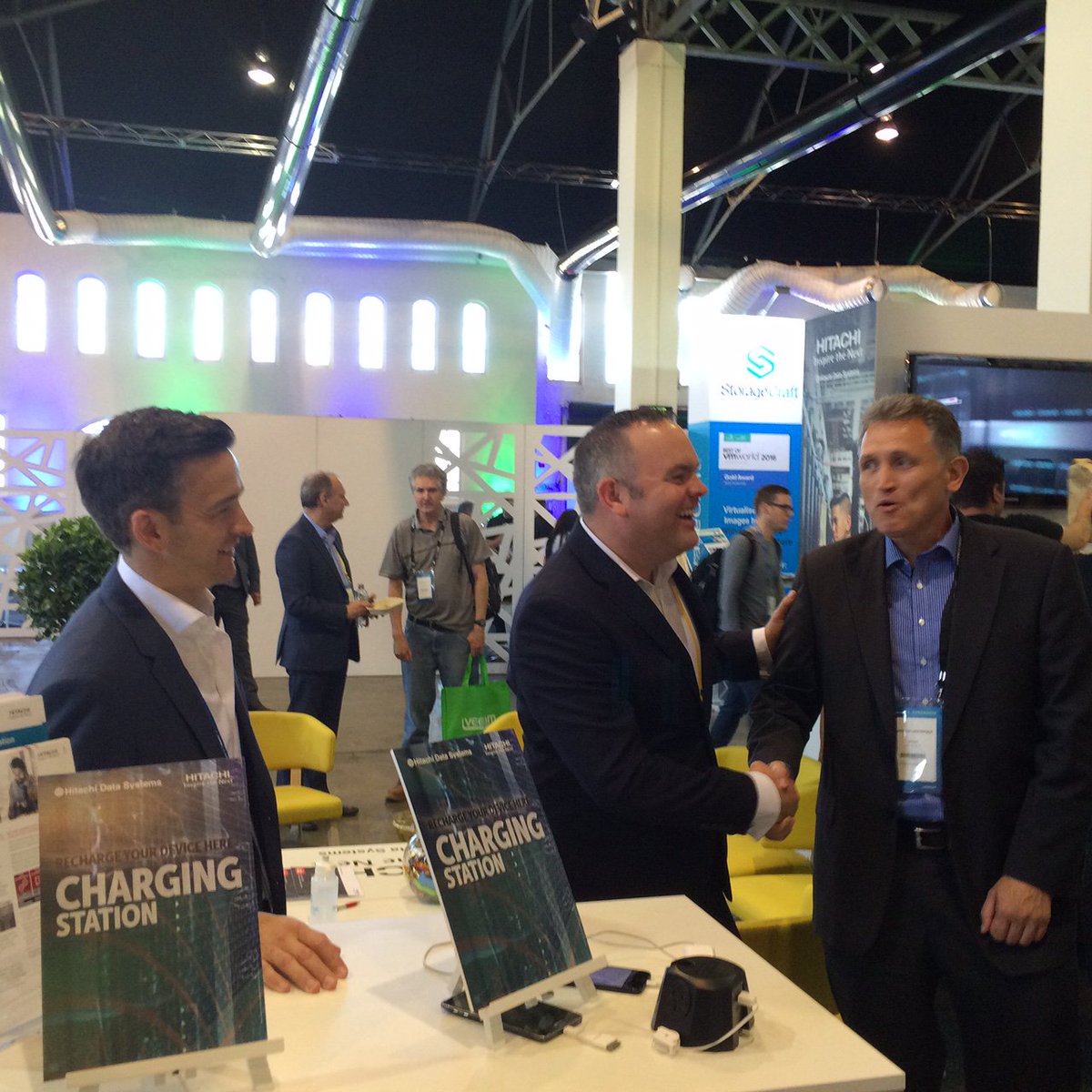 HitachiVantaraA's tweet photo. Phone running on empty? Recharge at the Hitachi Data Systems booth #C002 + meet our #DigitalTransformation experts #vForumAU https://t.co/SUOz4AbpCC
