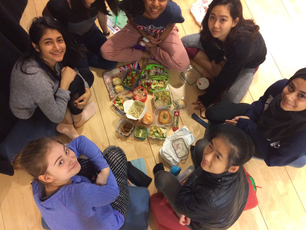 Tarneu's tweet photo. Using our knowledge from nutrition sessions to create a mindful balanced lunch.  #wis_hw16 https://t.co/Xa31XEhtZH