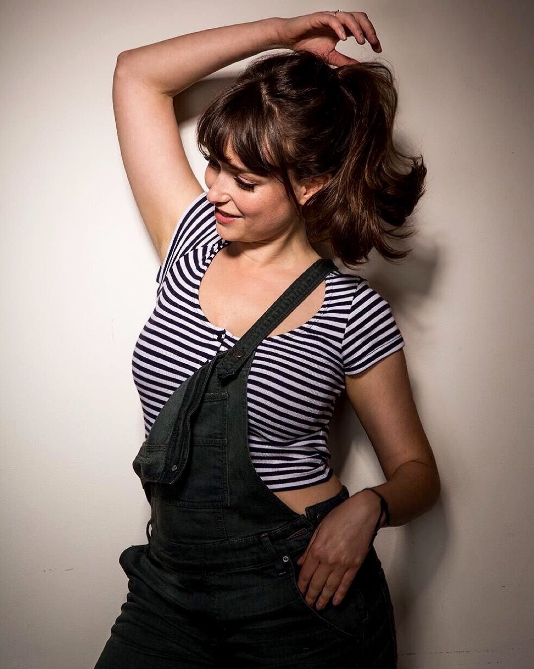 𝙎𝙥𝙚𝙚𝙙 𝘽𝙪𝙢𝙥 I Have A Mad Crush On The At T Girl Lily Milana Vayntrub Milanavayntrub Thursdayconfession 𝙎𝙥𝙚𝙚𝙙 𝘽𝙪𝙢𝙥 I Have A Mad Crush On The At T Girl Lily Milana Vayntrub Milanavayntrub Thursdayconfession