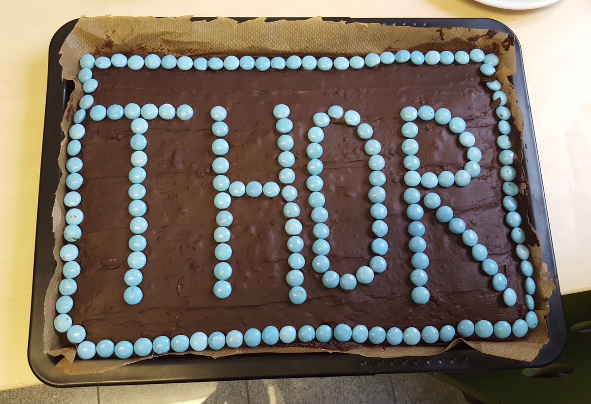 thor_gmbh's tweet photo. #Kuchenzeit so kann der Tag beginnen! Das nennen wir Identifikation mit dem Arbeitgeber #welike #thorgmbh #chemie #arbeitgeber https://t.co/qMSwRC3QVS