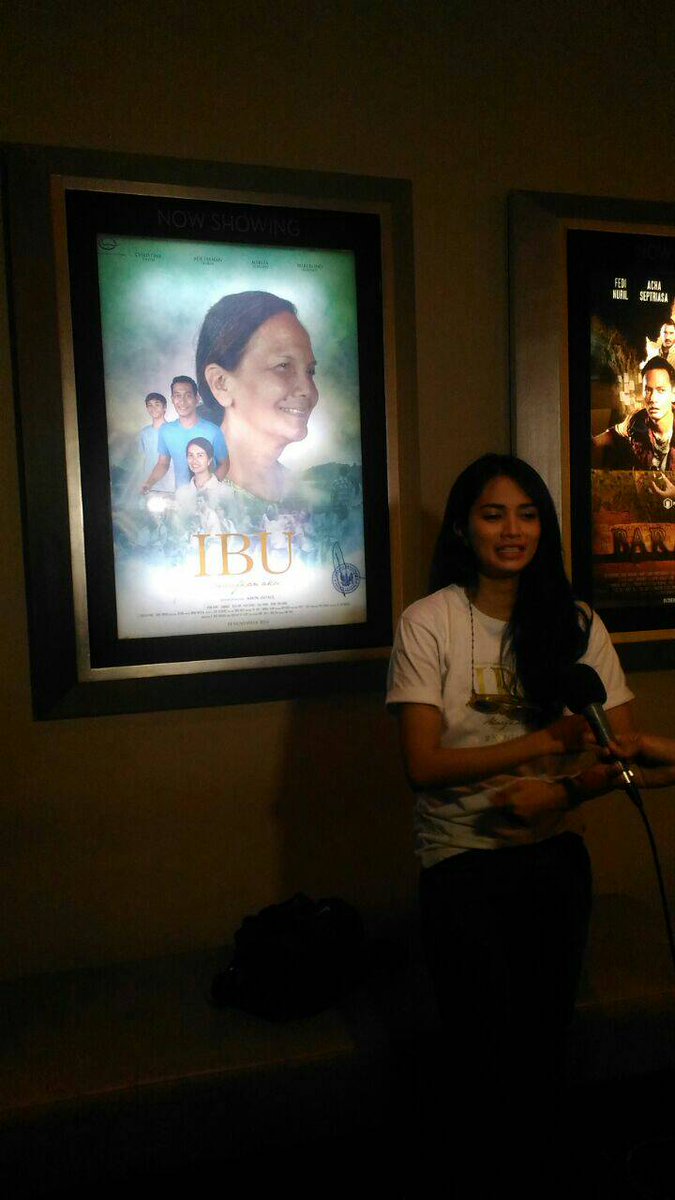 FilmIbu's tweet photo. Meriza Febriani hari ini akan nobar di Cibinong City XXI. #FilmIbu #IbuMaafkanAku #FilmIndonesia #FilmIndonesia2016 https://t.co/t3wkkCGHnu