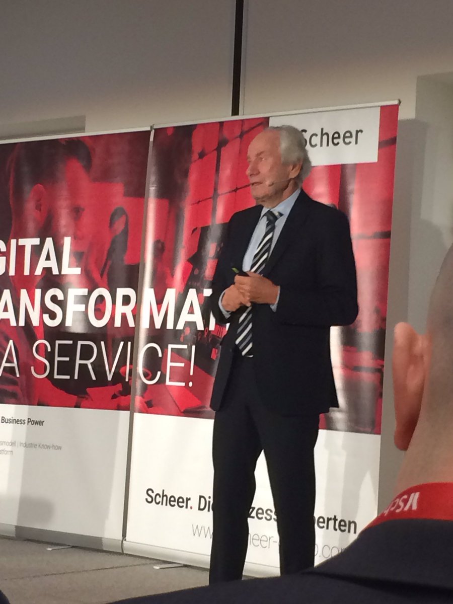 ScheerKarriere's tweet photo. Eröffnung des #SDWC2016 mit einer Keynote von @prof_scheer
@Scheer_GmbH https://t.co/mhhttMyrXC
