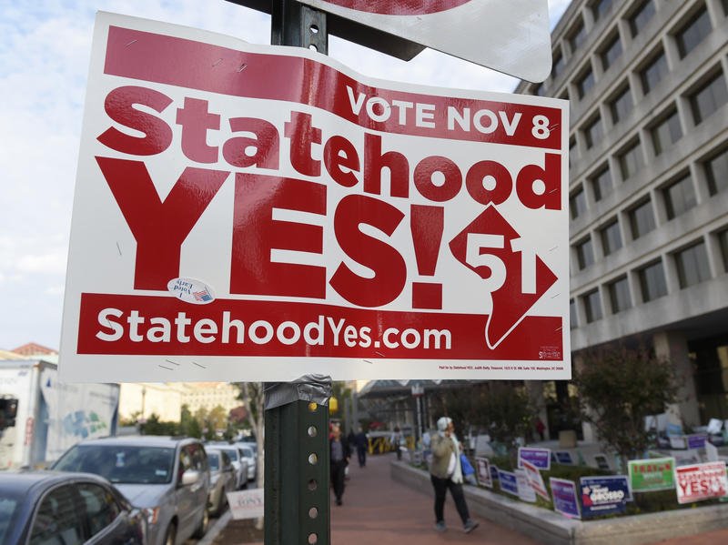 utahpublicradio's tweet image. D.C. Votes Overwhelmingly To Become 51st State ht.ly/eMKF30615TB
#UPR #NPR #FiftyFirstState? @rhersher @NPR