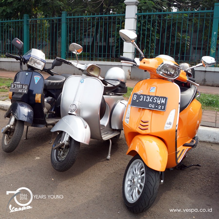 Vespa_IND's tweet photo. Beside history #DoYouVespa #Vespa https://t.co/Kt9KzFSKX5