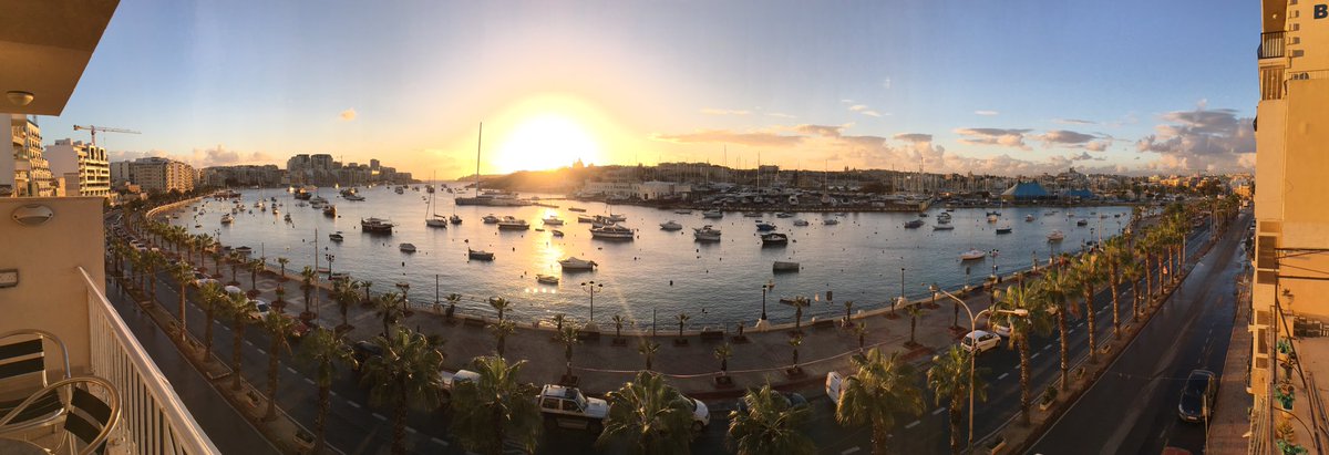 andersfuzz's tweet image. #jesc2016 Day 1 in #Malta - amazing view to wake up to!