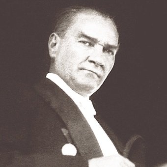 Saygıyla anıyoruz!

#AcemiAnne #AcemiAnneTV #DenizBebek #atatürk #10kasım #atam🇹🇷 #atam