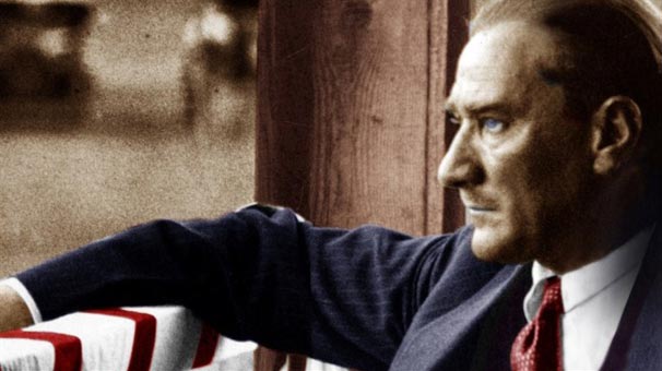 pelinkarahan's tweet photo. Özlemle, Saygıyla, Minnetle anıyoruz #ÖzlüyoruzAtam #MustafaKemalAtatürk #10kasım #Kalbimizdesin https://t.co/L7xcJfZvPx