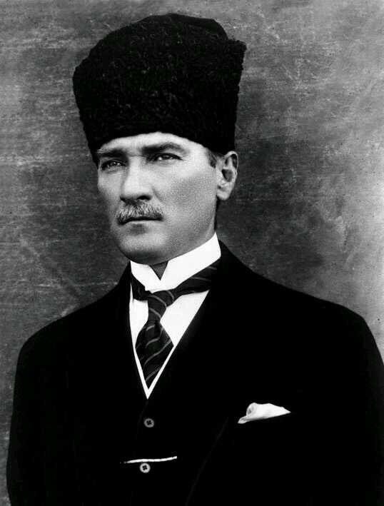 undano's tweet photo. Cumhuriyetimizin kurucusu Gazi Mustafa Kemal Atatürk'ü ölümünün 78. Yılında saygı ve rahmetle anıyoruz. https://t.co/ETUDnM0ypB
