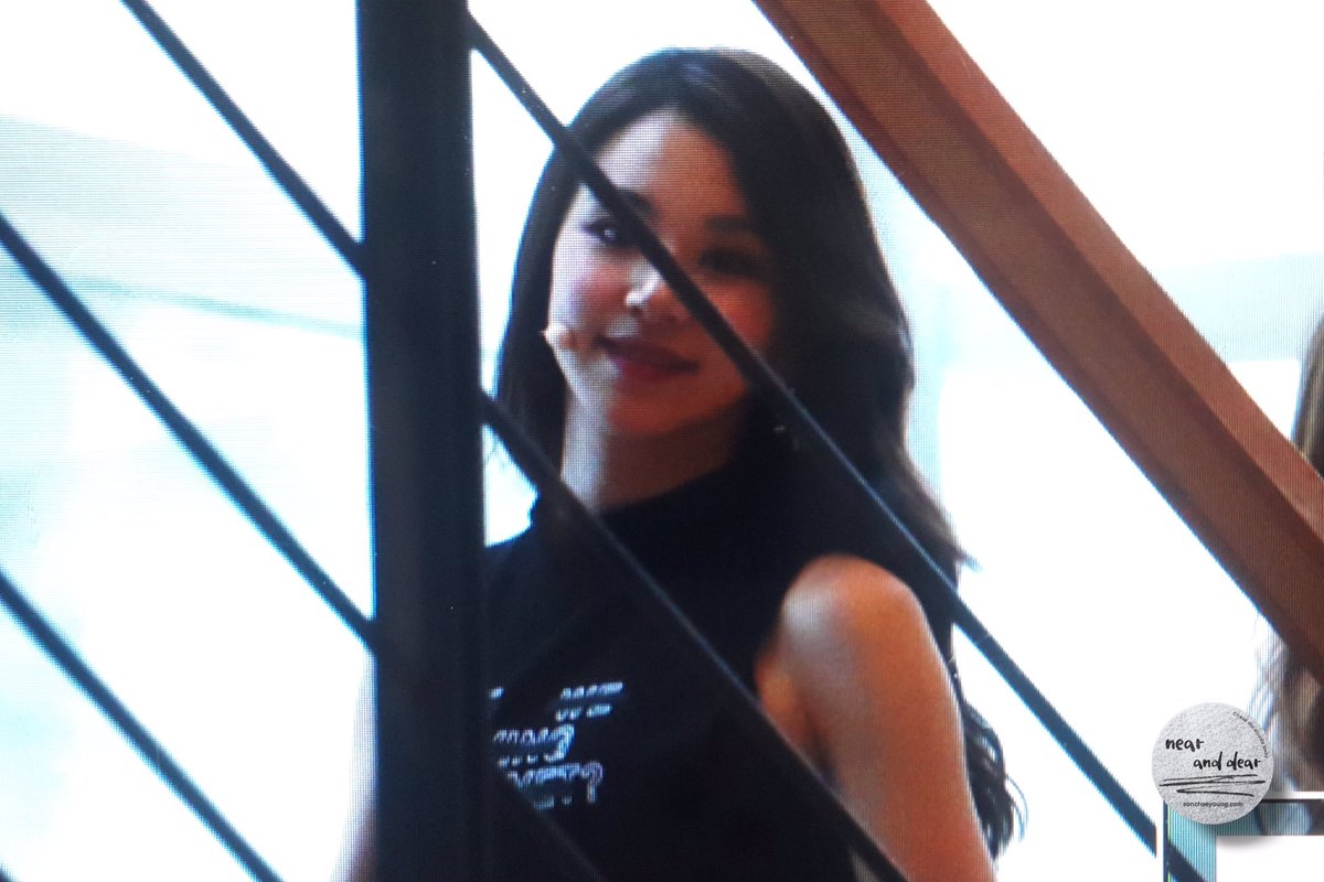 [트와이스] 슬슬 애기티를 벗어내고 있는 채영이 | 인스티즈