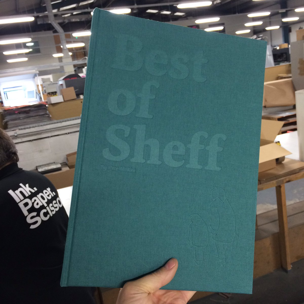 Evolutionprint's tweet photo. The beautiful 'Best of Sheff' by Pete McKee OUT NOW @PeteMcKee #PeteMckee #OXEvolutionPrintTen https://t.co/CYK2M2DeHX
