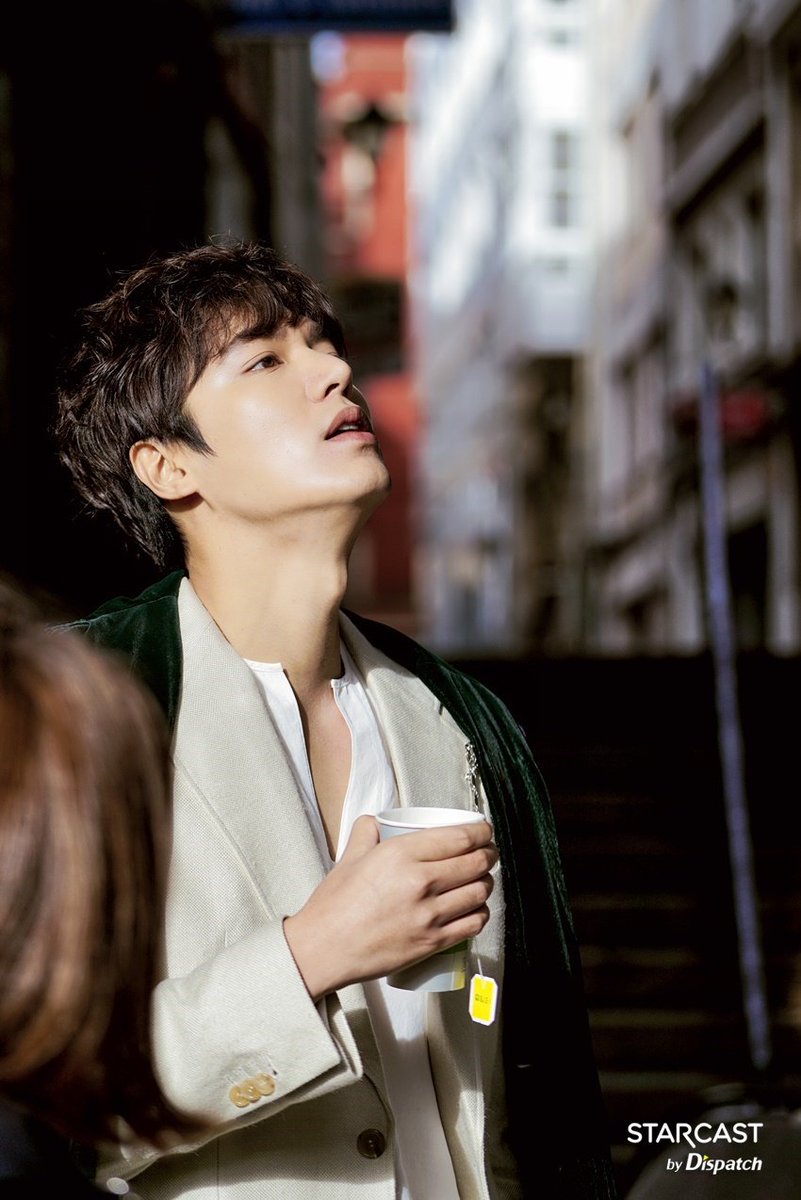 천재사기꾼