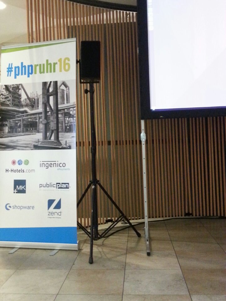 WesolowskiRafal's tweet image. Hello #phpruhr16 :-D