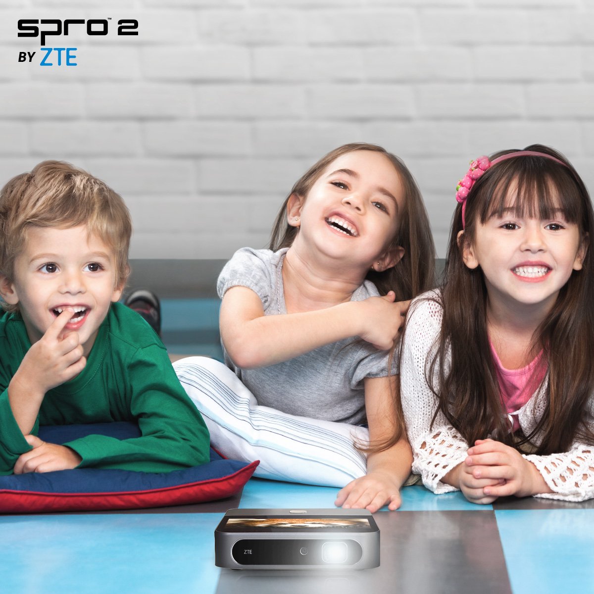 ZTEDevice's tweet image. A new toy for play time? #Spro2