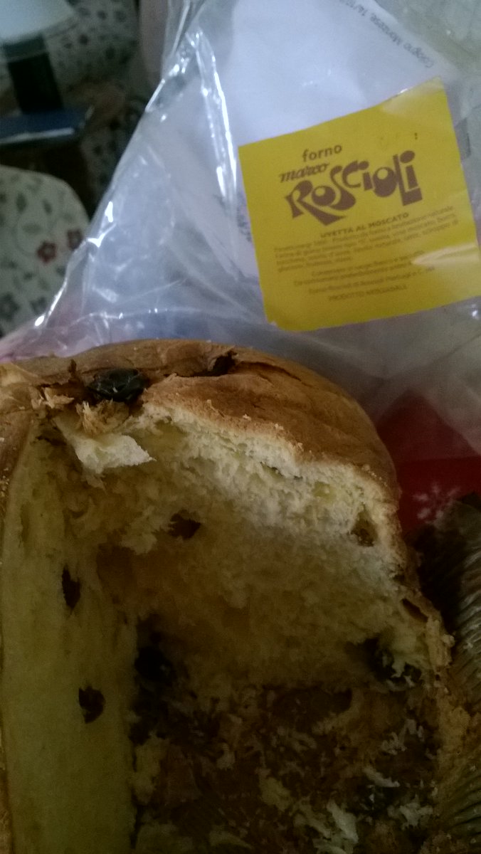 Anteprima di Natale 🎄...#questosicheeunpanettone...@FornoRoscioli ...Roma