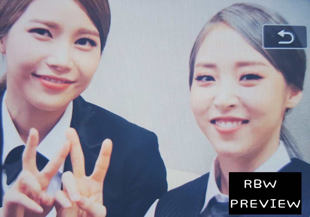 #161110 #엠카운트다운 #엠카 
#마마무 #MAMAMOO

용콩별콩 오늘 첫방 수고했어 👍

❤️하트 #619 개 이상 달성시, 
고화질 사진을 올려드립니다!