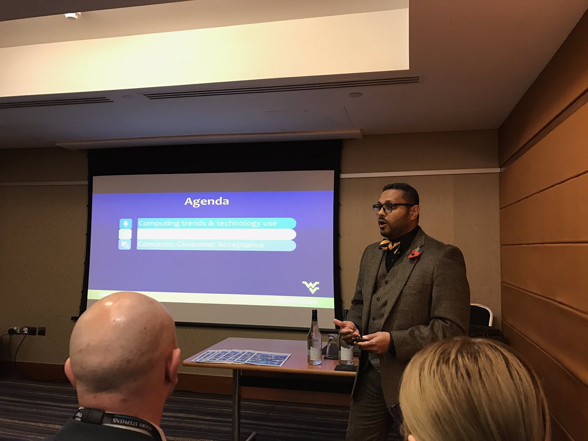 mike_htng's tweet photo. Dr Aluri's session on the future of tech in hospitality #Htng2016 #HOSPACE2016  @htng @AJAluri https://t.co/5bHYeHUjYd