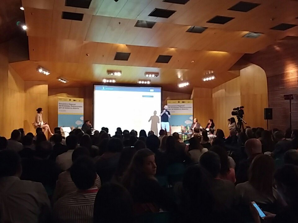 NitiPR's tweet photo. Miguel Arana nos presenta @DecideMadrid #gobiernoabierto #ogp #podersubnacional #participacionciudadana https://t.co/Ontce28W5D