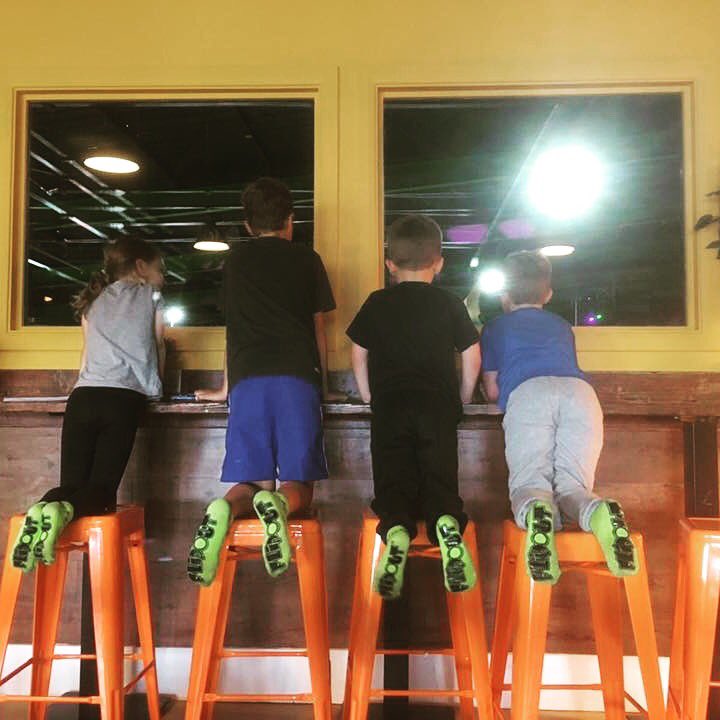 It's Remembrance Day this Sunday - all who wear a poppy in commemoration receive a FREE pair of Flip Out socks all day on Sunday 13th Nov!