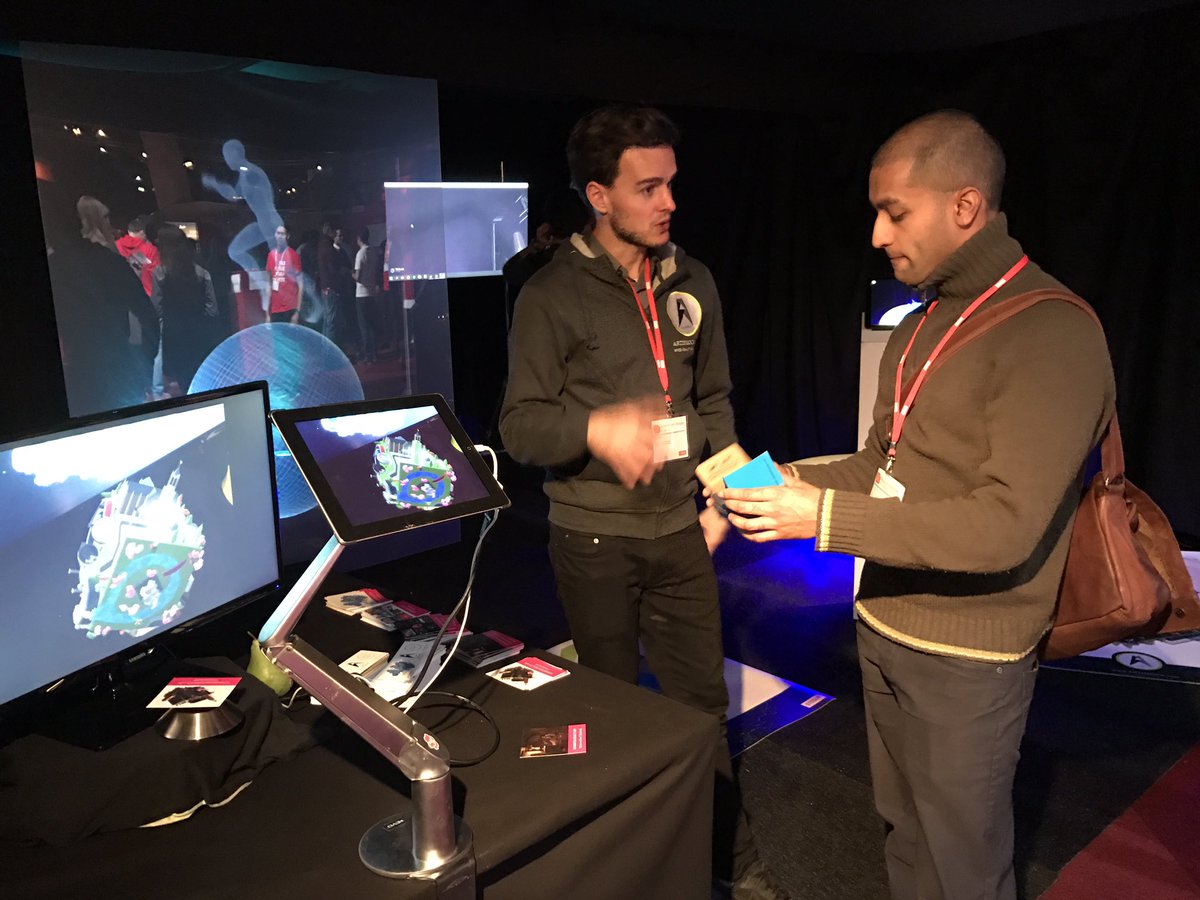 ARTISHOCK_COM's tweet image. Een inspirerende dag met @ARTISHOCK_COM tijdens #exactlive #AugmentedReality #VirtualReality