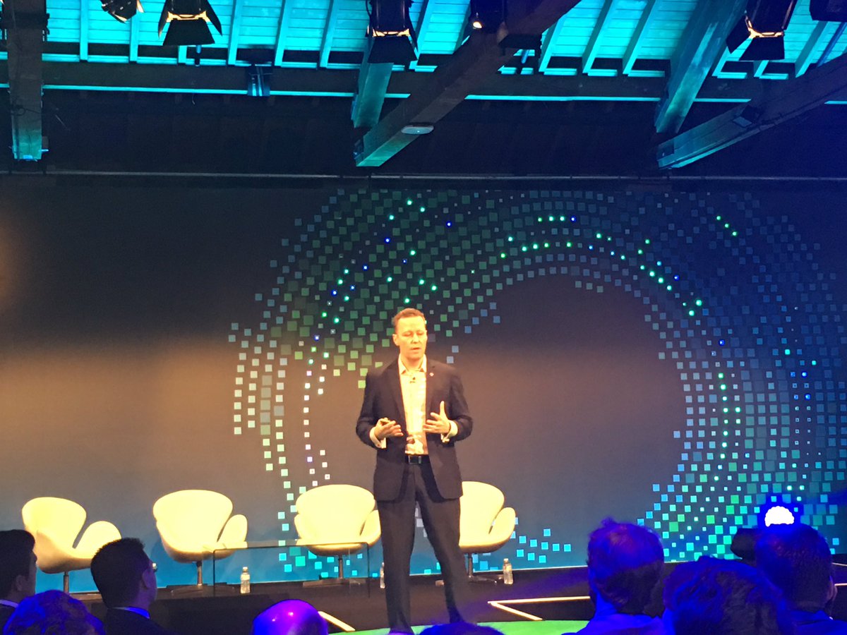tdinelle's tweet photo. Kicking it off with Costi Perricos @ #experienceanalytics #deloitteuk #london. https://t.co/muj0rQL0Q3