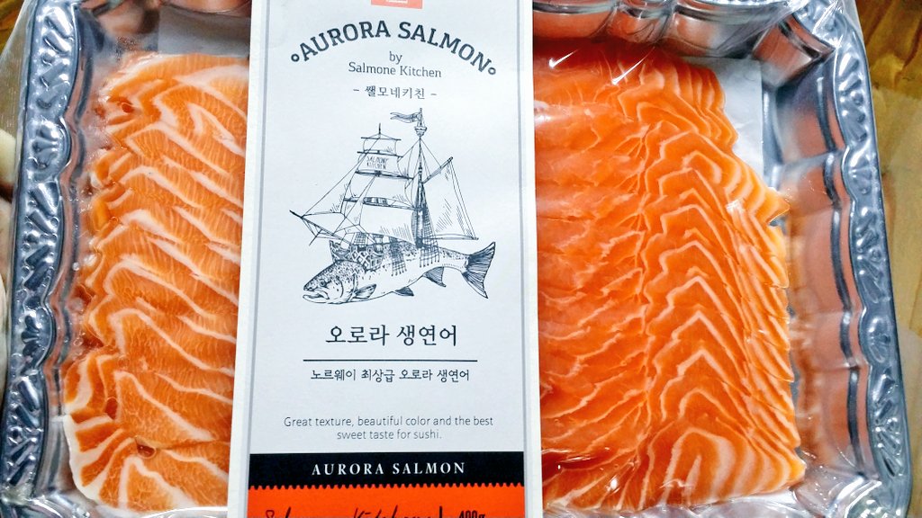 p_danmi_l's tweet image. 님들 연어는 오로라 생연어 입니다 기억하세요!!! 이거 먹고 천국 가자!!!