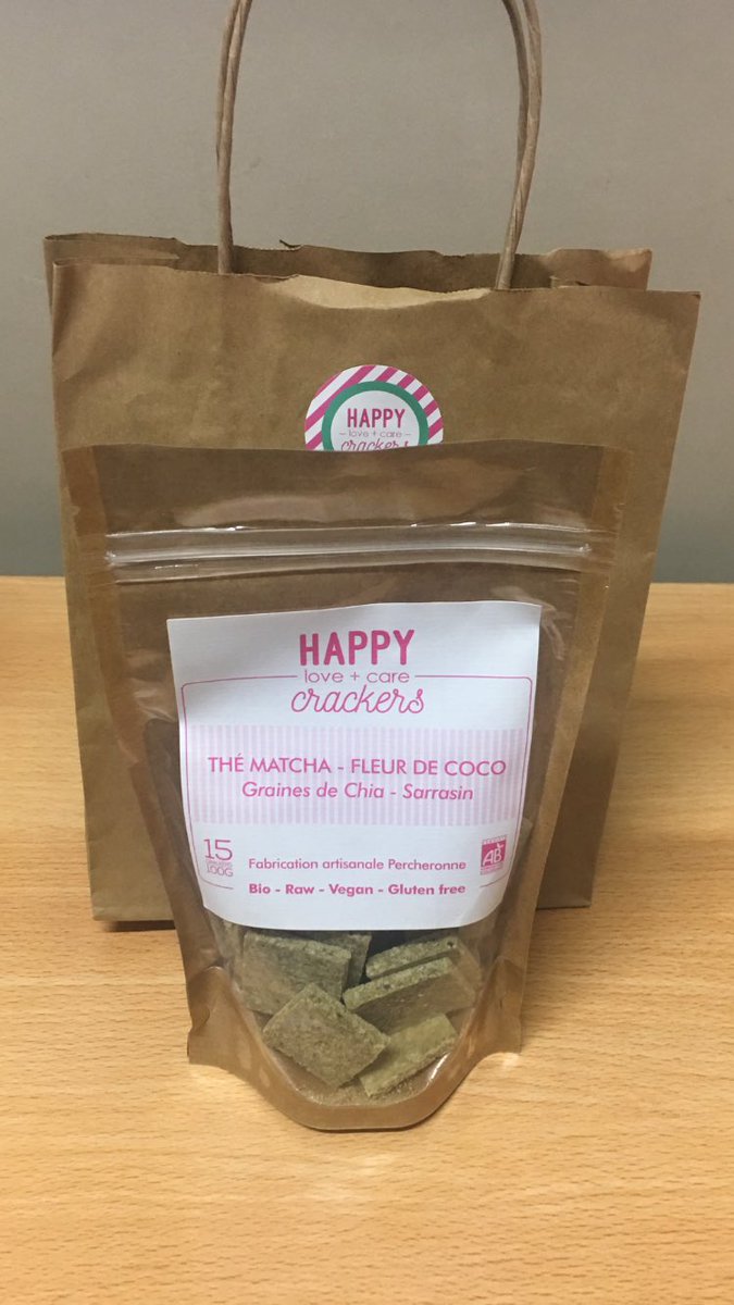 doud11111's tweet photo. délicieux #happycrakers #gluteenfree  #healthyfood #horsecake #dogcake #gouter #bioetbon #food #vegan #loveanimals #madeinfrance #deliious https://t.co/cLTC7fhvVz