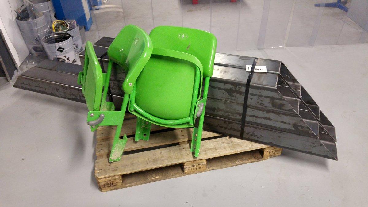 StabiAlert's tweet image. Materiaal showcase ism @ossgrid voor @BuildinGron is binnen. Binnenkort hier het eindresultaat.