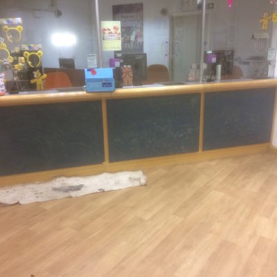 TheArrowGroupUK's tweet photo. Arrow carry out works out of hours for client int he Midlands. This was to remove and replace the laminate counter panels. #refurbishment https://t.co/8ZnmBpraCG