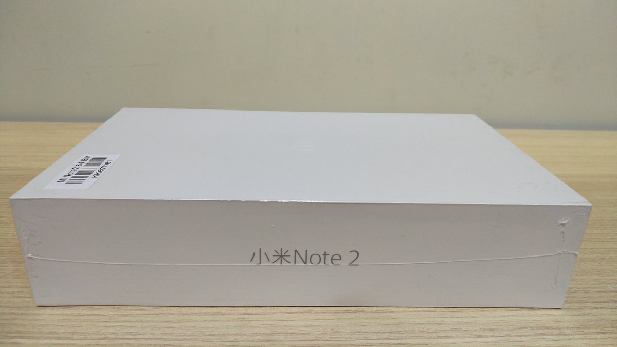 XiaomiHyperOS_'s tweet photo. Unboxing and Review of Xiaomi Mi Note 2: Curved to Impress! See more: https://t.co/nOT5pQ1u9T https://t.co/EGasg4QmWi