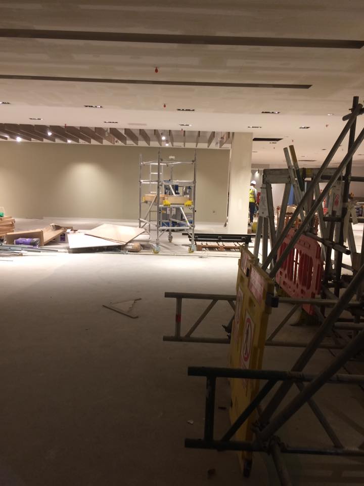 Sig_Build_Serv's tweet photo. 2 weeks to handover, the men's department and the externals at Next, Thurrock #IntuLakeside #Construction #NextStore #SafeContractors #Chas https://t.co/0dcVF27iY1