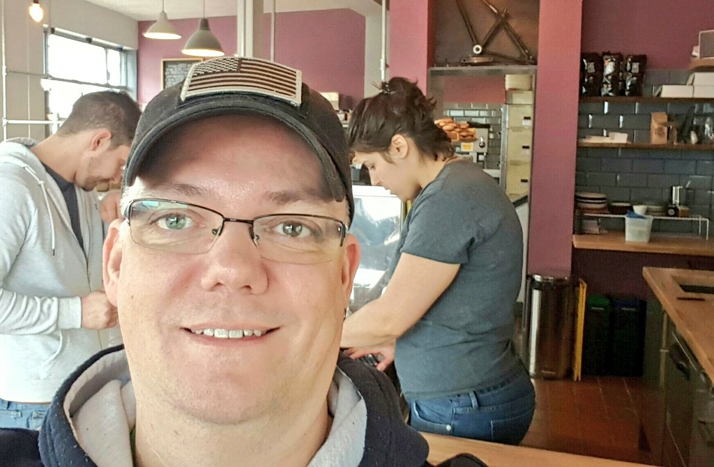 Lovely chat with the guys making fresh, local #artisan bread at @TBicycle_Bakery this morning! #TunbridgeWells