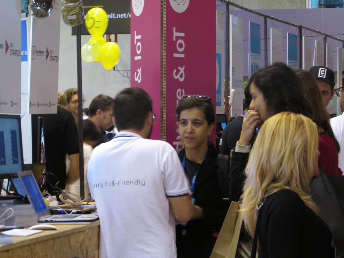 Websummitean's tweet photo. Setubal university found @Optishower a unique solution for water and energy management in dorms @WebSummit https://t.co/5l4NHJgtnN