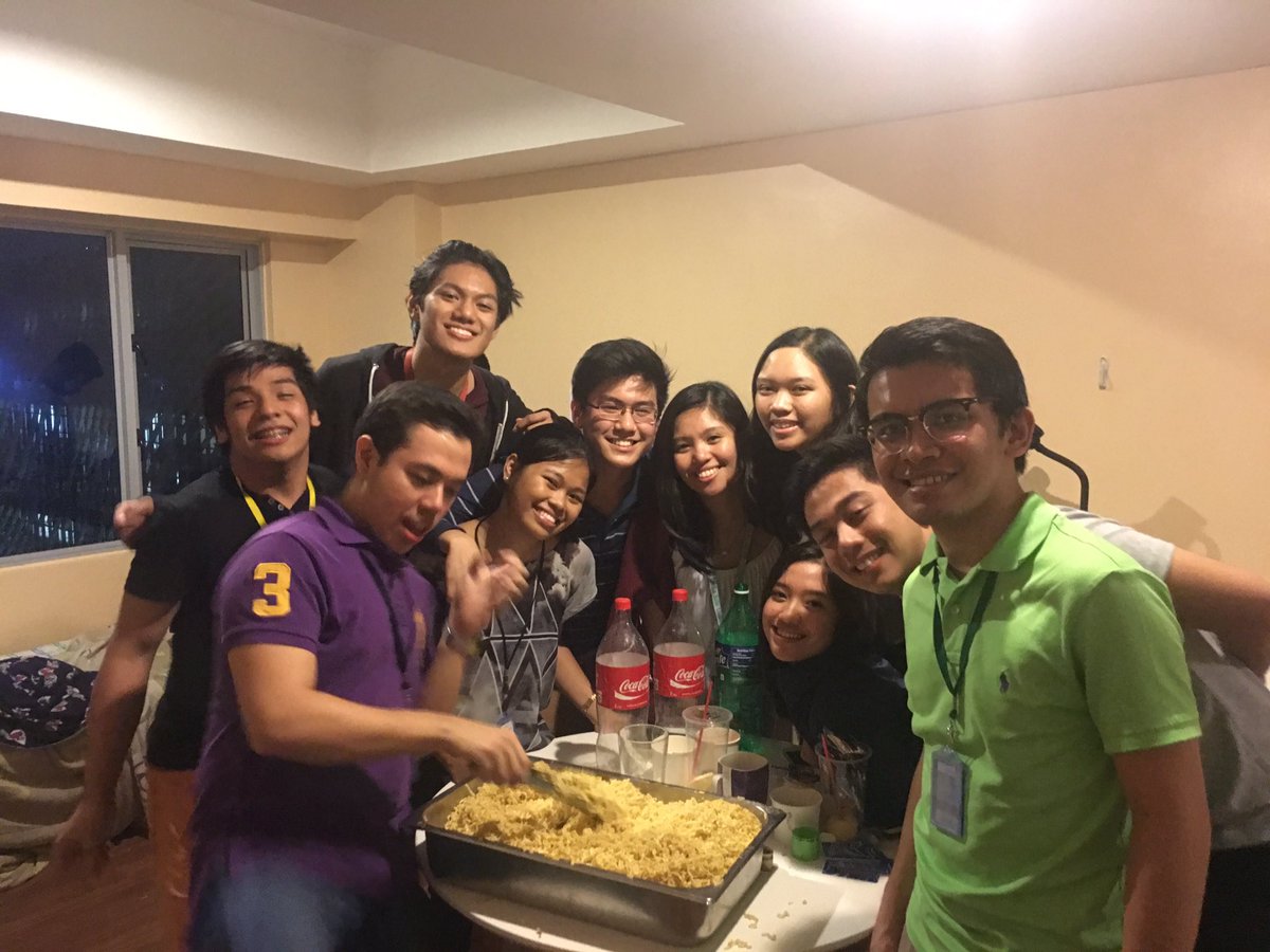 pepetonfelipe's tweet photo. @dlsuacg I'm thankful for my blockmates who make baboy my condo #HeresToAFreshStart #SarapMagingCLA #togetherwef19 https://t.co/wQQHpqO5dy