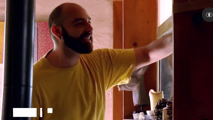 hardenheart's tweet photo. ...l'unica cosa che conta per me è la musica..finalmente un po' di gioia ;) e si...sorrido anch'io ;) #IlContadino #Foxlifeit #Claudio https://t.co/cb4bkOuUxK