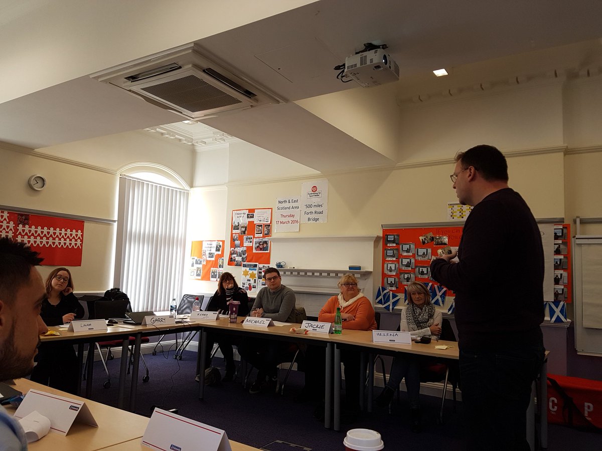jiw1987's tweet photo. Ask Garry kicks off! #skilfulNES #CRworkshop @N__E__S @bofagaz @BellemakTracey https://t.co/ITDpEF9Ub5