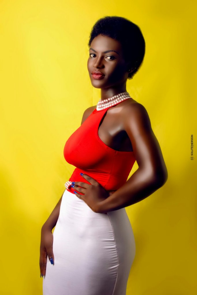 Azgardesign's tweet image. Cherchez vous un modèle? Veillez conctactez notre communauté#foolastyle facebook.com/foolastyle/