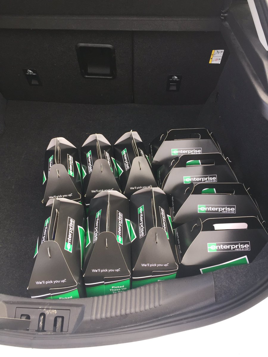 eracWCovelle's tweet photo. First time visiting accounts with new MT Dylan! A boot full of goodies to thank us for doing business with us #WeGottaGrow @U8Woody https://t.co/HsTRGnoL88